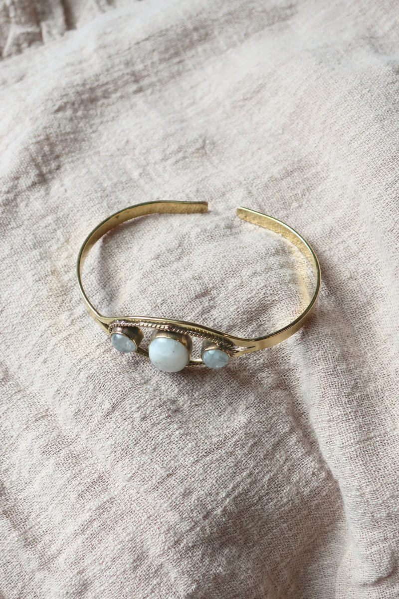 Alchemy Bangle in Gold with White Moonstone - Image 4