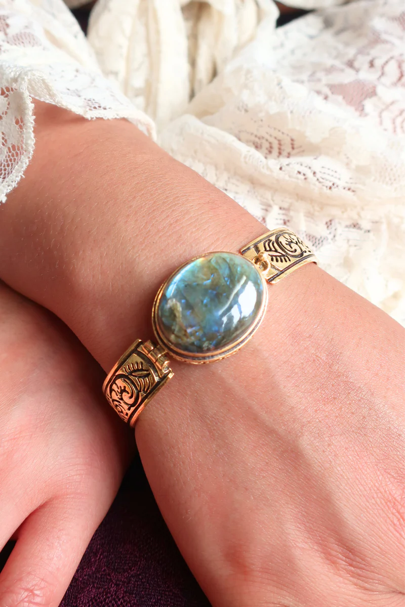 Avalon Bracelet in Gold with Marbled Tourmaline - Image 3
