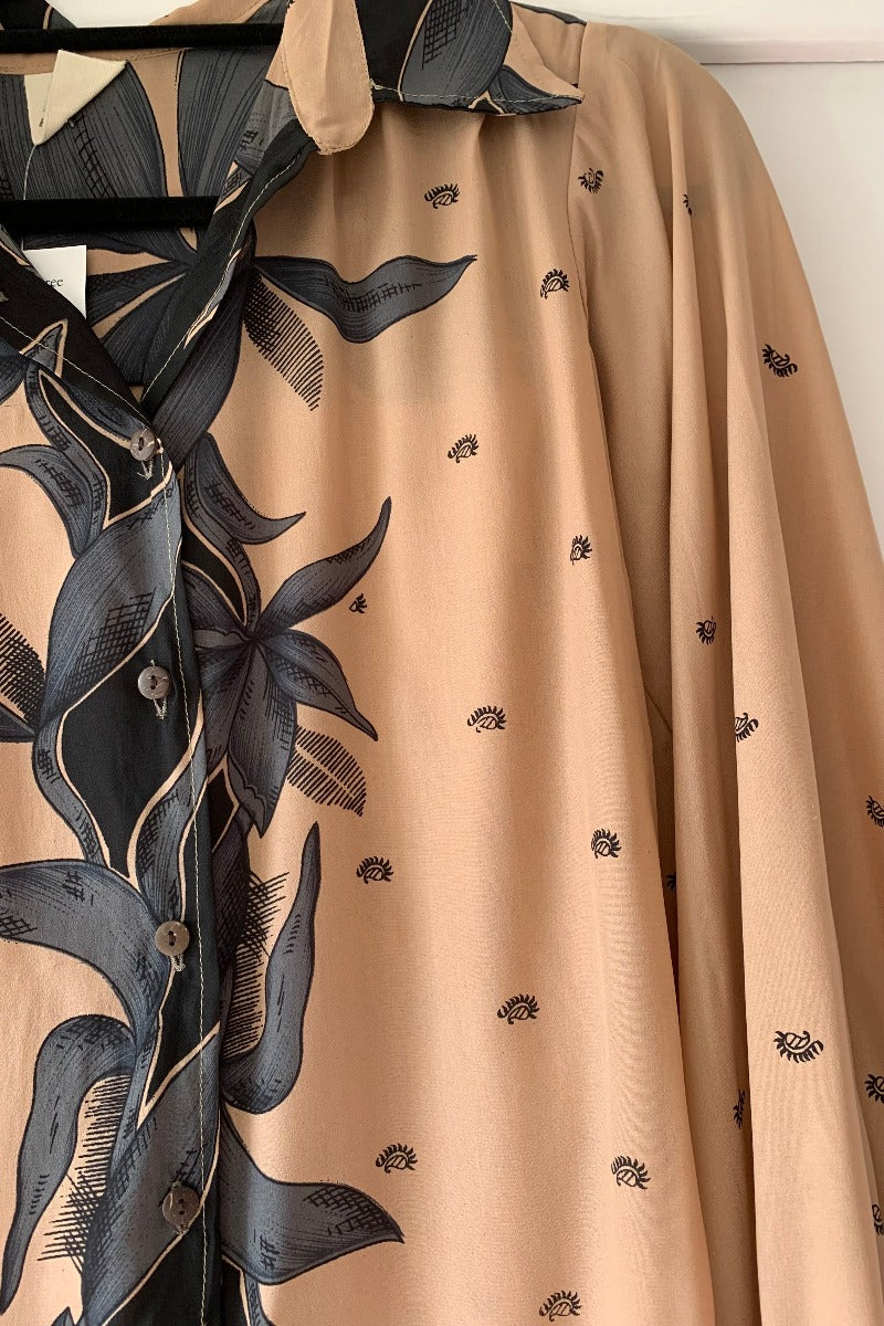 Bonnie Shirt Dress - Dusty Pink Leaves - Vintage Indian Sari - Free Size S/M - Image 5