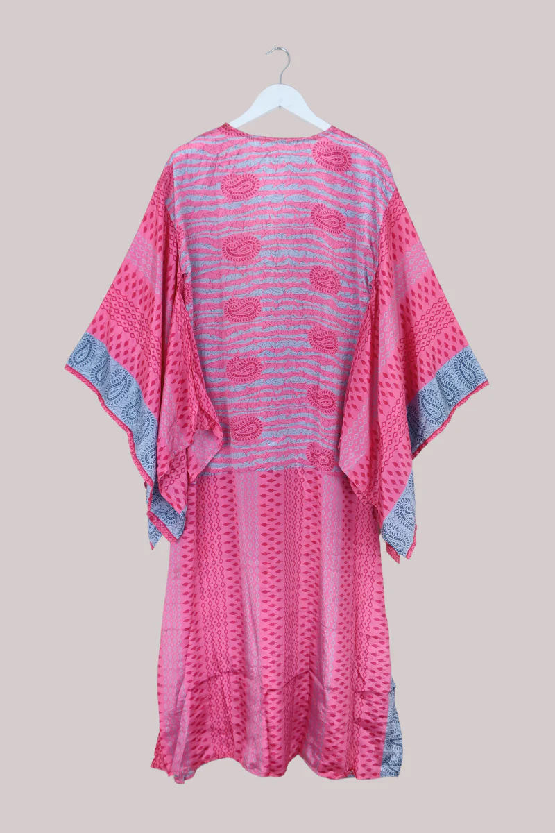 Cassandra Maxi Kaftan in Berry Pink Paisley - Size M/L - Image 3