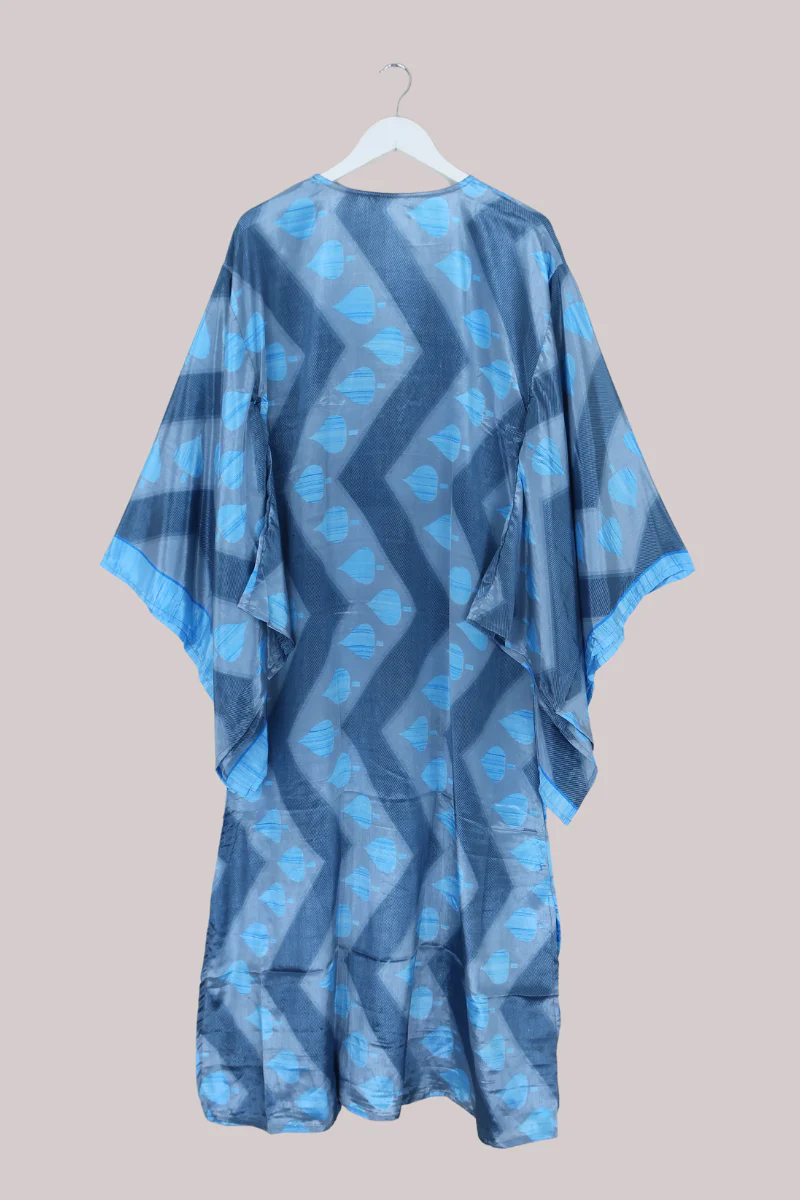 Cassandra Maxi Kaftan in Silver Frost - Size M/L - Image 3