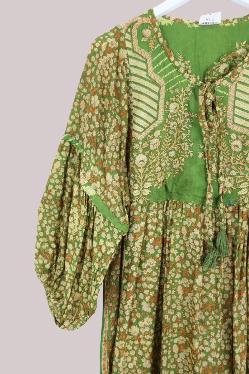 Daisy Vintage Cotton Midi Dress in Spring Awakening Green - Size S/M - Image 2