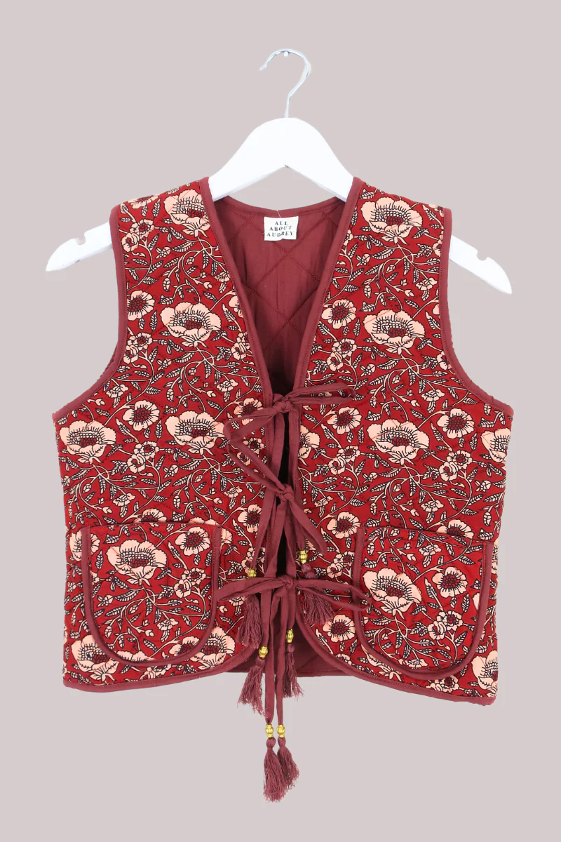 Dixie Quilted Waistcoat Top in Poppy Red Block Print Floral - Image 2