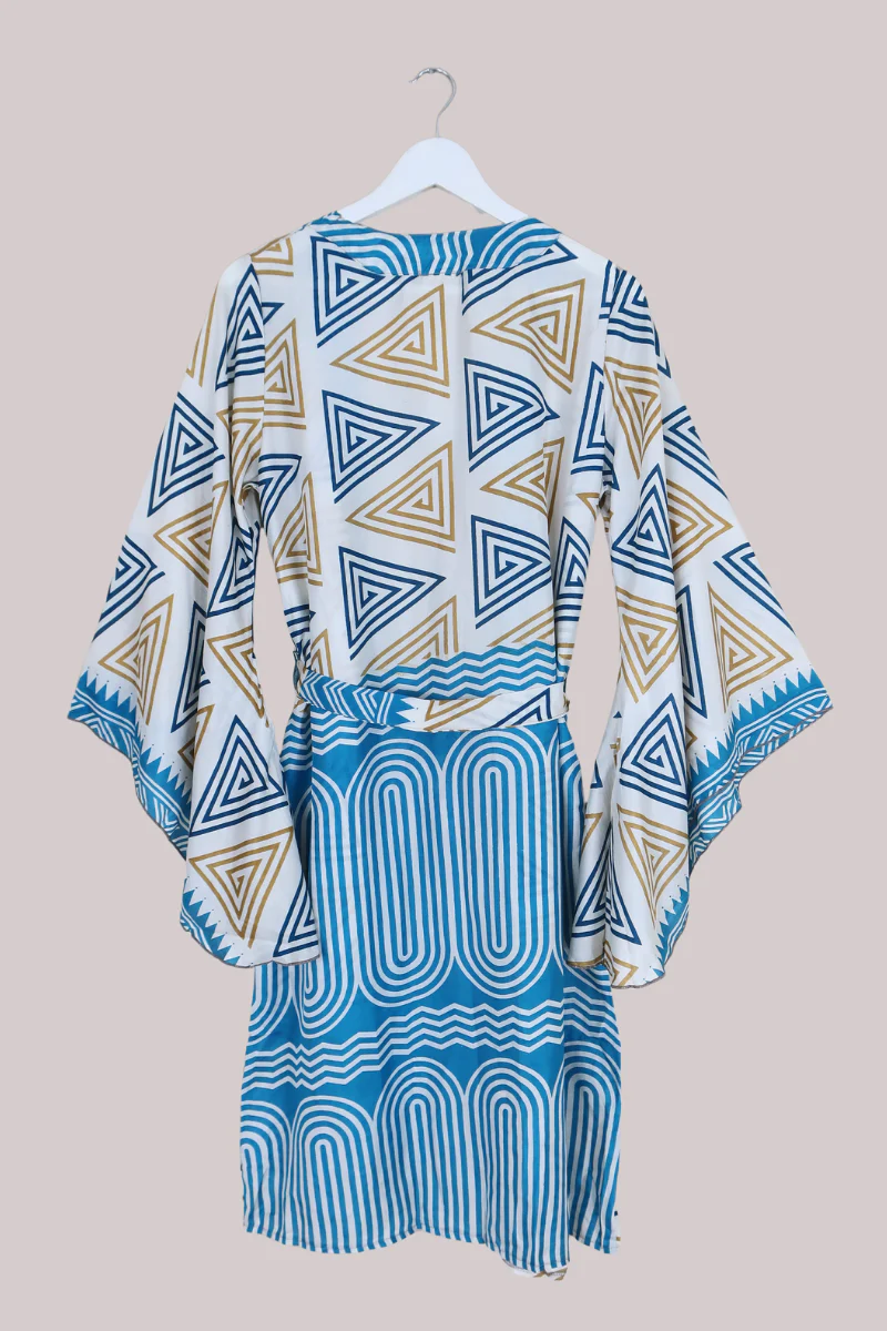 Gemini Kimono in Abstract Turquoise & Sand - Size M/L - Image 3