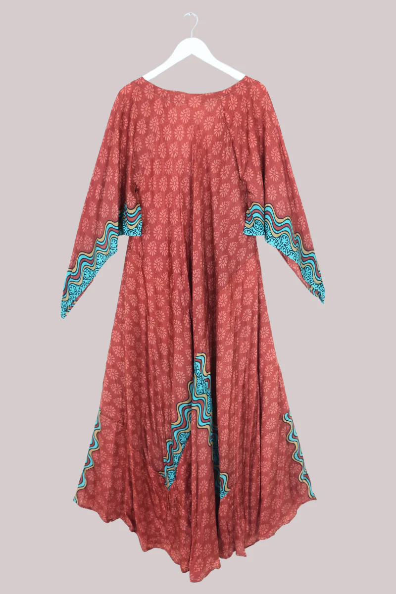 Goddess Pure Silk Dress - Retro Waves - Size XL/XXL - Image 3