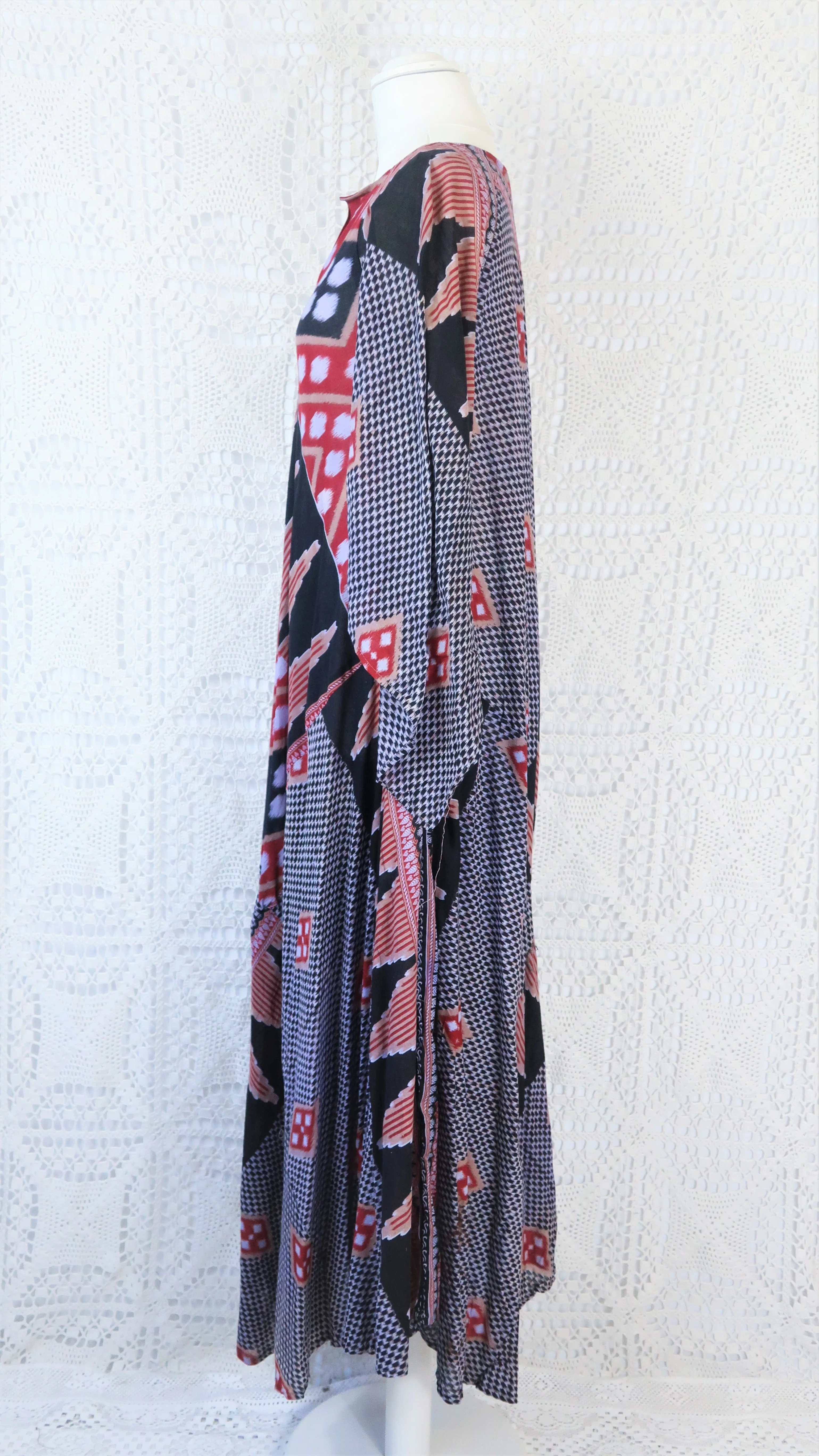Goddess Dress - Vintage Indian Cotton - Muted Purple, Red & Ebony - Free Size - Image 5