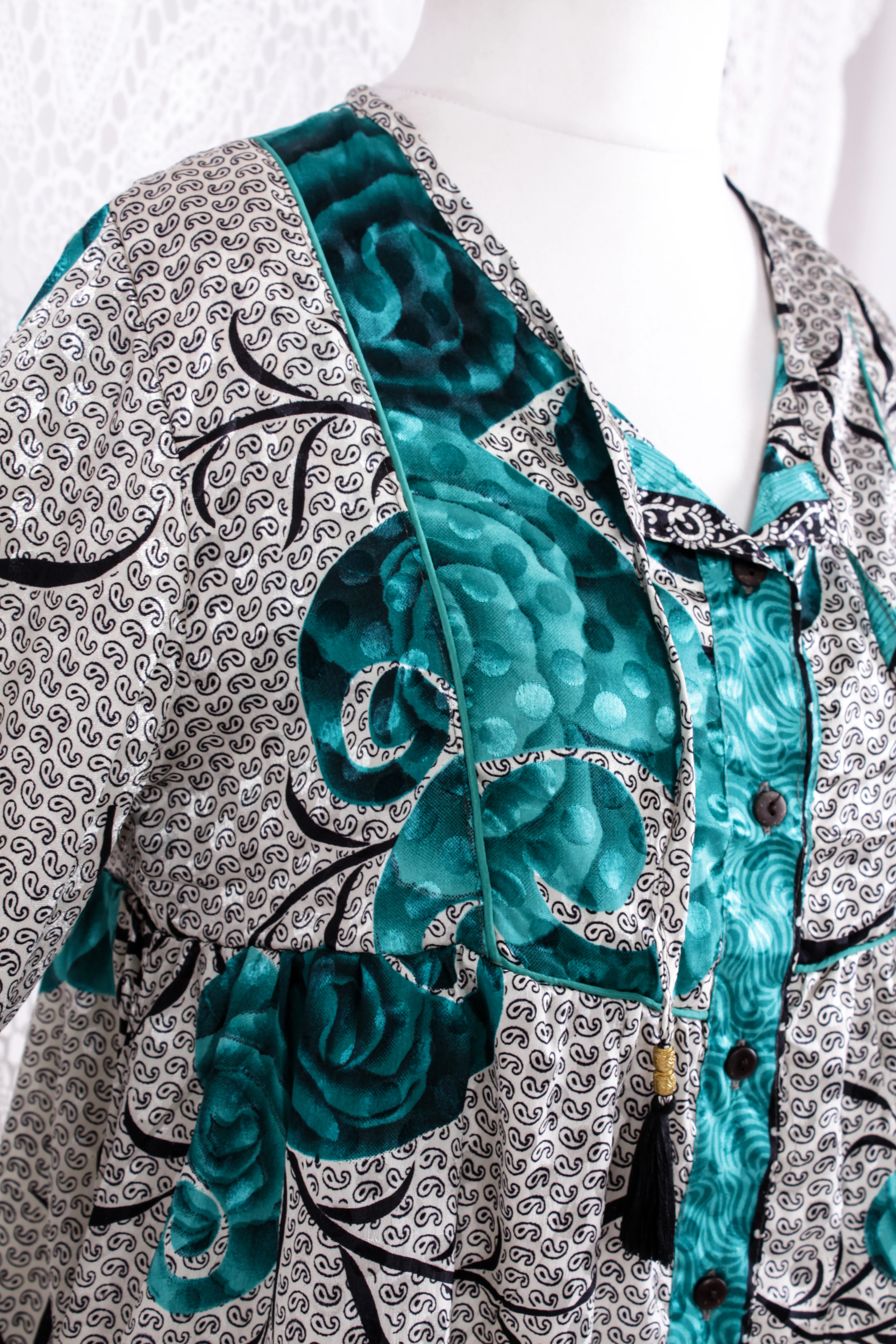 Jude Tunic Top - Vintage Indian Sari - White Teal & Jet Roses (S/M) - Image 2