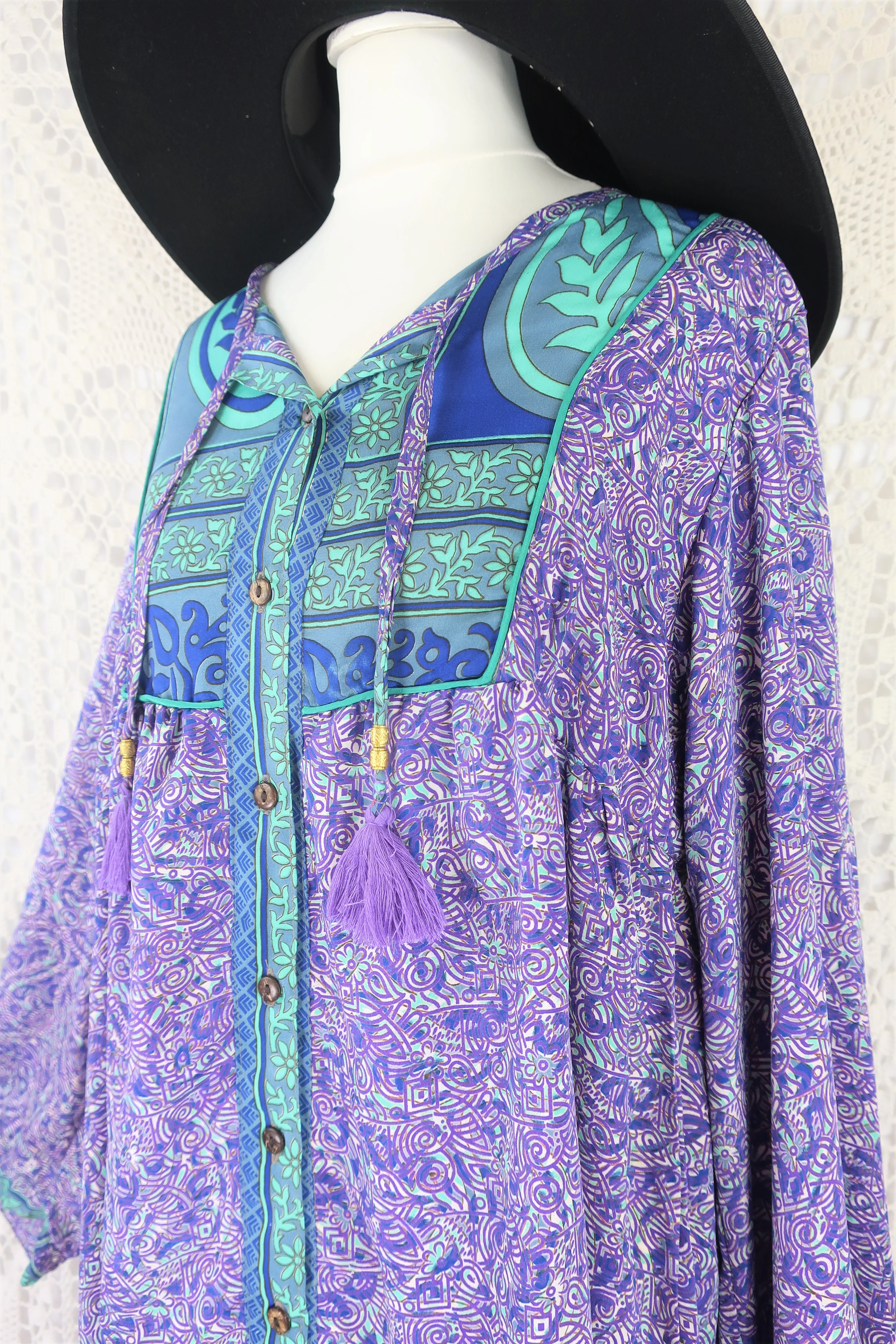 Jude Tunic Top - Vintage Indian Sari - Violet, Mint & Indigo Paisley Labyrinth - S/M - Image 2
