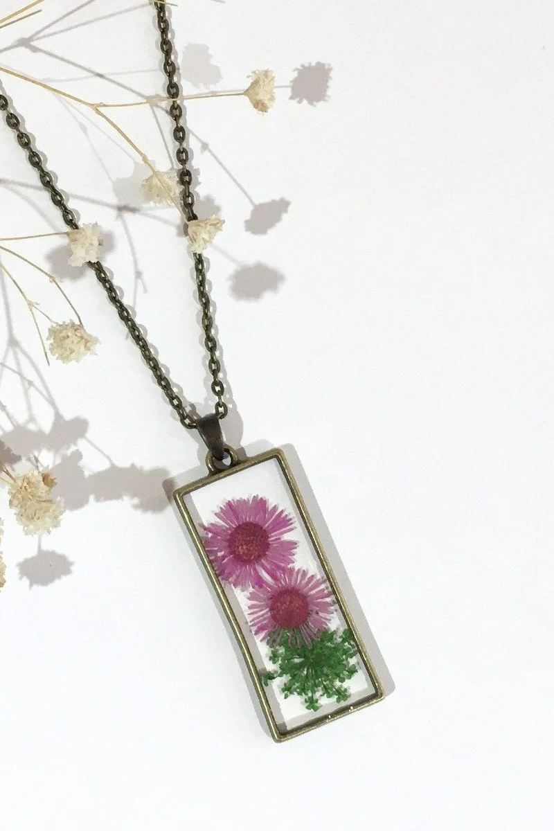 Brass Rectangle Dried Flower Pendant Necklace - Magenta & Green - Image 3