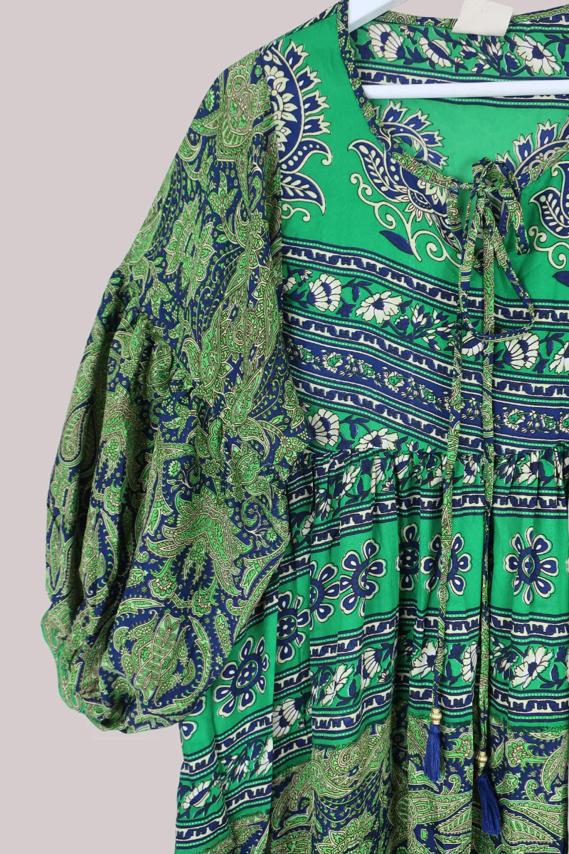 Poppy Smock Dress - Vintage Sari - Electric Green & Indigo Blue Paisley - S/M - Image 2