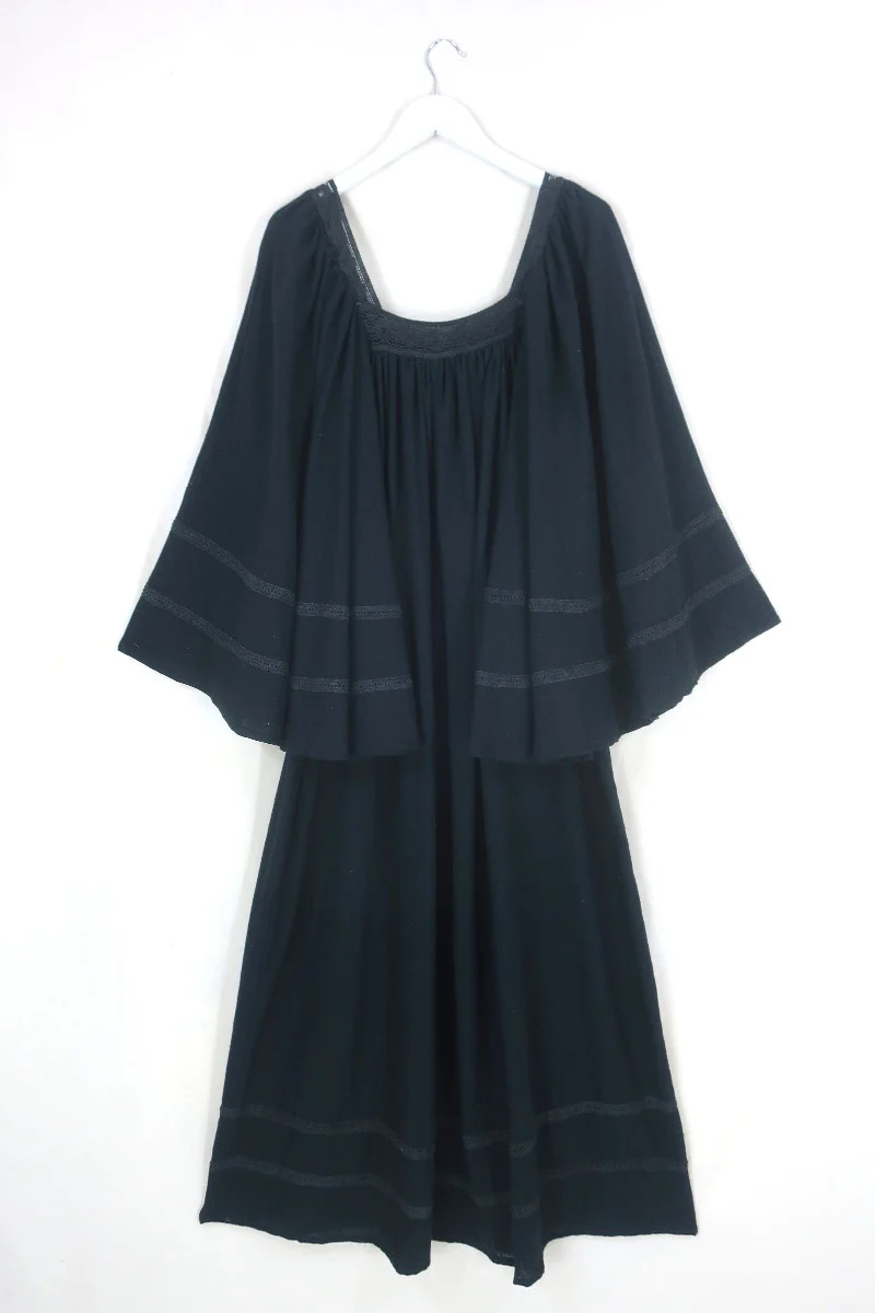 Raven Maxi Dress in Nightshade Black - Image 5