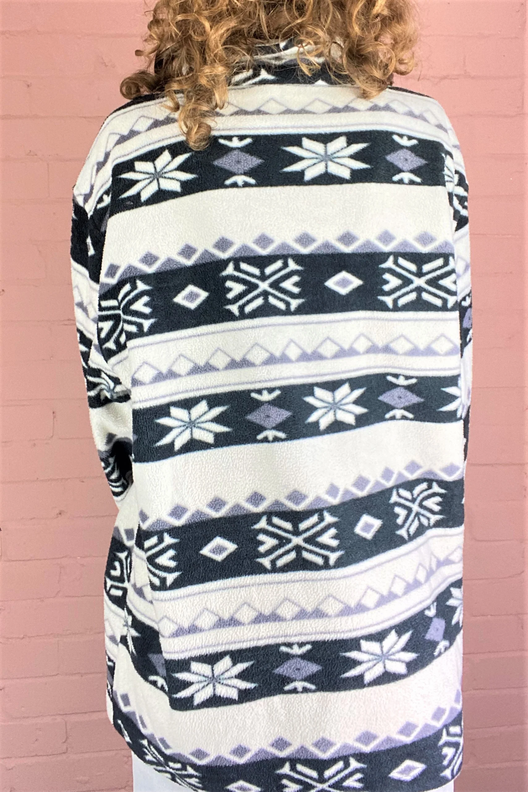 Vintage Fleece - Black, White & Mauve Crystal Flurry - Free Size - Image 5