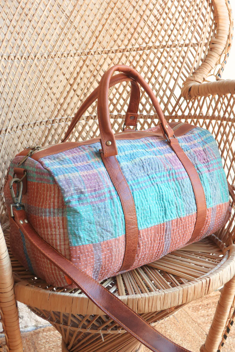 Vintage Kantha Holdall Bag in Amalfi & Morocco Patchwork - Image 3