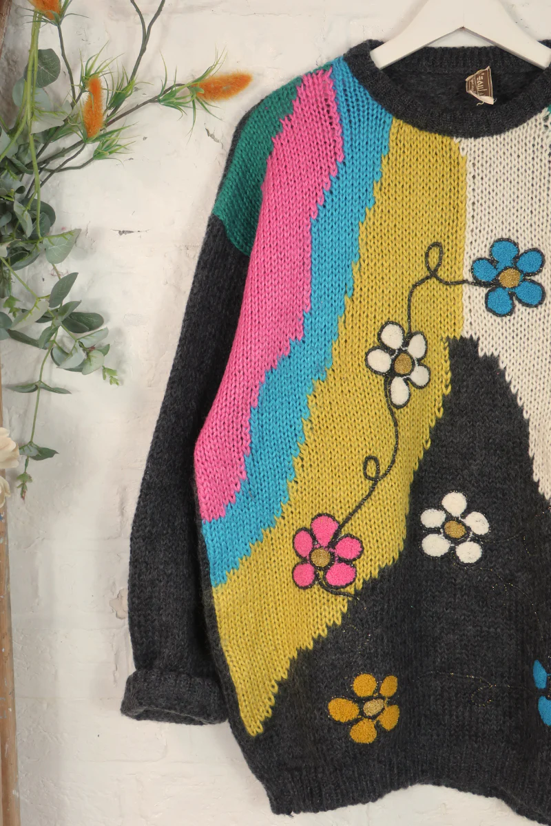 Vintage Knit Jumper - 80s Vivid Cosmos - Size L - Image 2