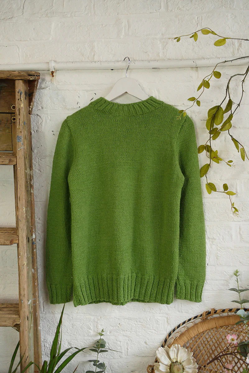 Vintage Knitwear - Miss Teresa's Hand-Me-Down - Size M/L - Image 3