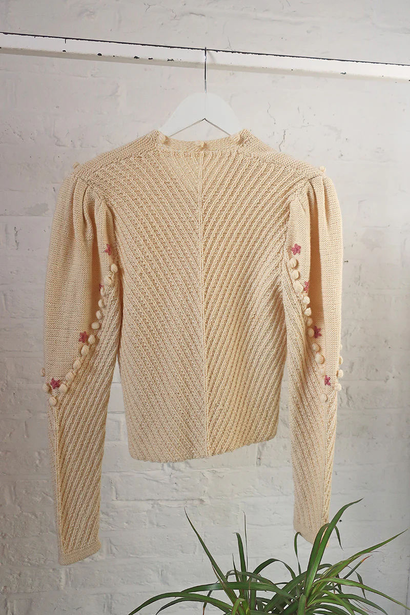 Vintage Knitwear - Pompom Meadows Cream Cardigan - Size XS - Image 3
