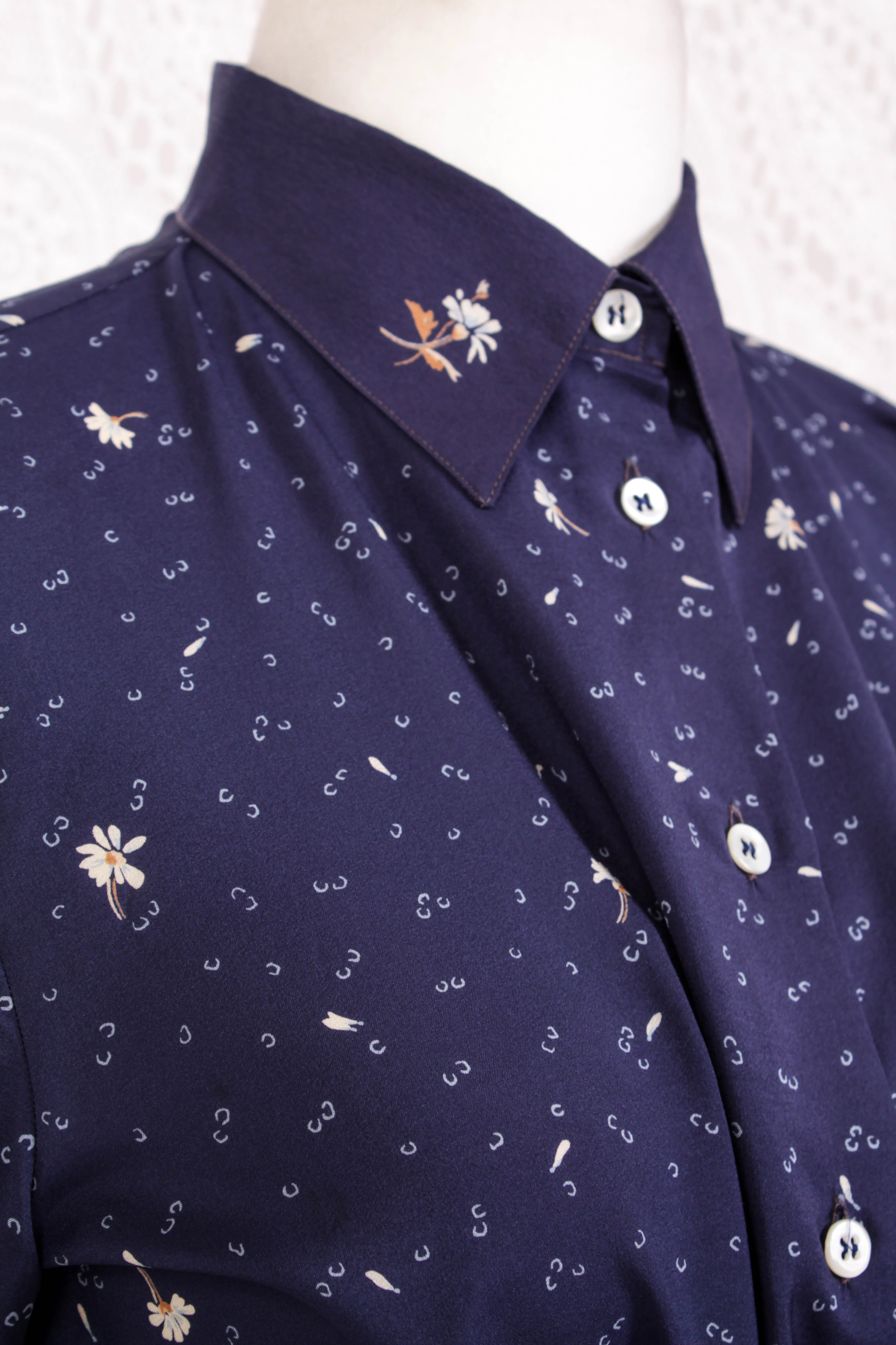 Vintage Shirt - Muted Navy Delicate Floral - Size L - Image 4