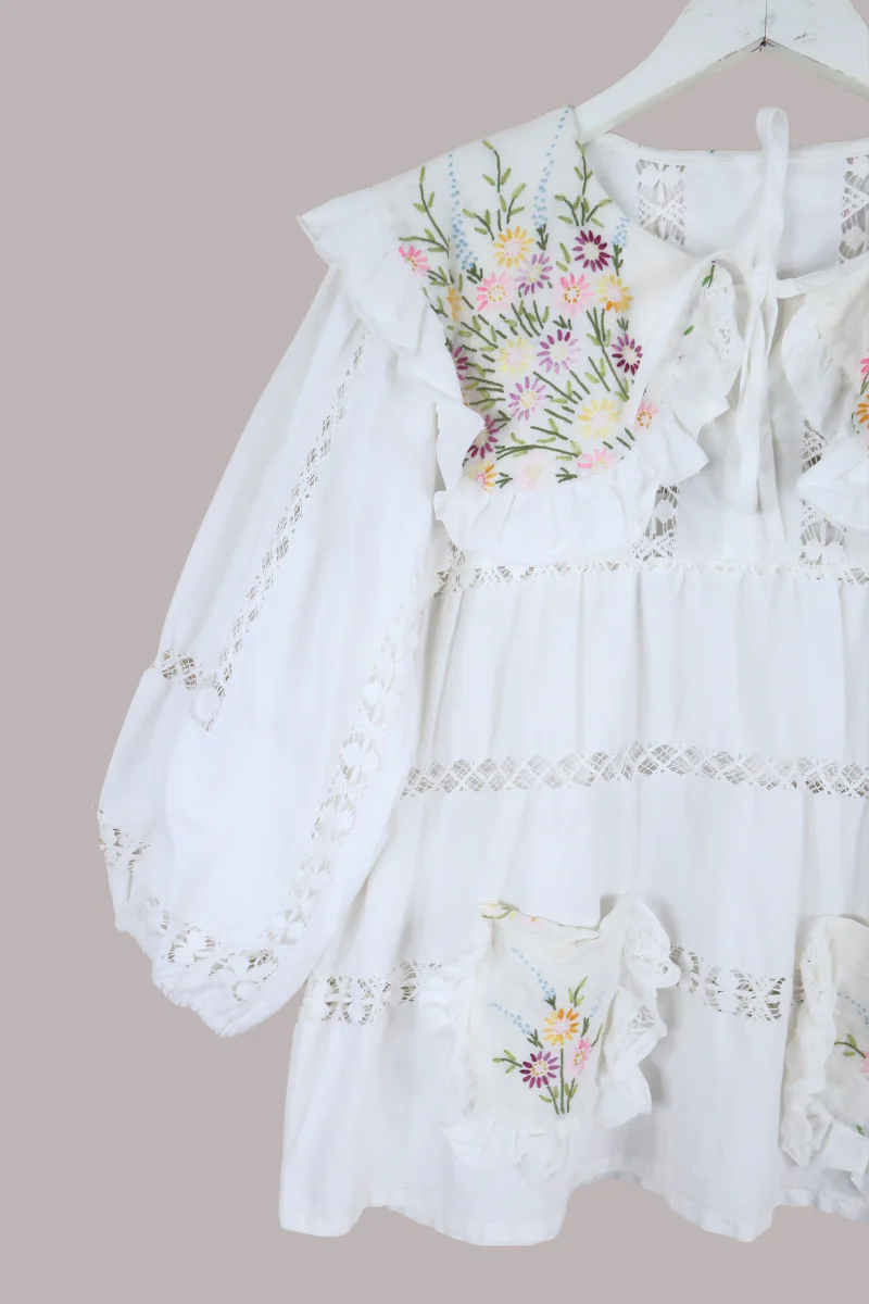 Vintage Tablecloth Prairie Blouse in Ditsy Flower Field - Free Size - Image 2